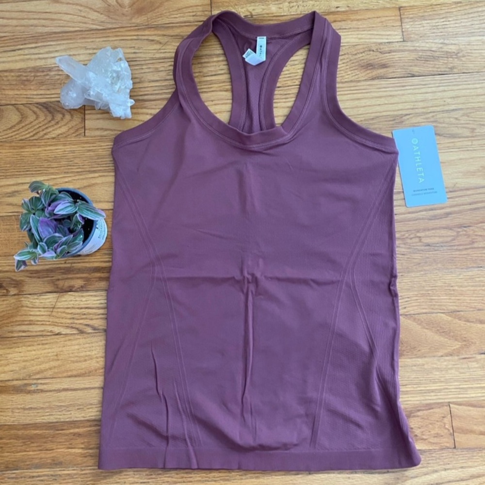 Athleta Momentum tank size Medium.  NWT